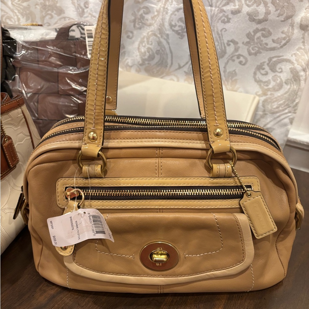 ❌SOLD❌ Coach Bonnie Leather Satchel